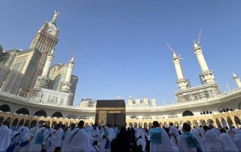 Rapat Paripurna Keempat DPR Sepakati BP Haji Jadi Kementerian Haji dan Umrah