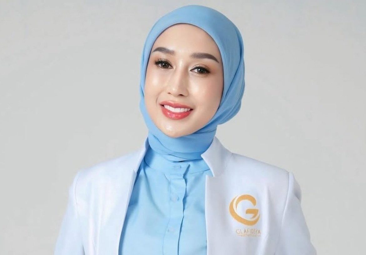Reza Gladys Diterawang Alami Hal Berbeda dengan Nikita