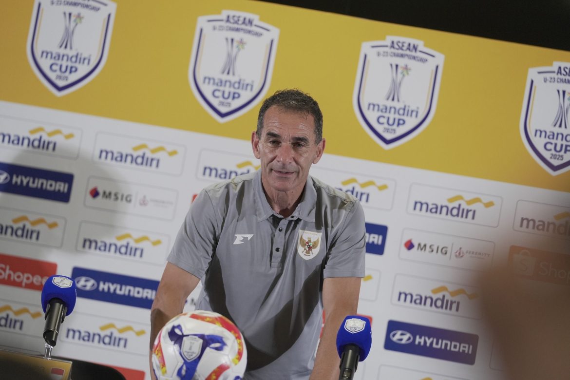 Indra Tangani Timnas U-23 di SEA Games Thailand, Vanenburg Dipecat?