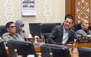 “Di Tengah Demo, Panja RUU PPRT DPR Tetap BeKerja”