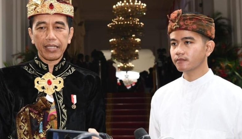 Jokowi Tanggapi Pergantian Menteri dan Mazhab Ekonomi Purbaya