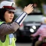 Kampanye Keselamatan Masuk Pondok Pesantren Hingga Jadi Inspektur Upacara di Sekolah