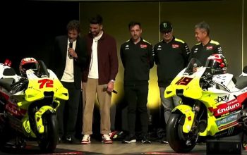 Dihadiri Rossi, VR46 Tampil dengan Balutan Bendera Indonesia dan Batik di MotoGP Mandalika 2025