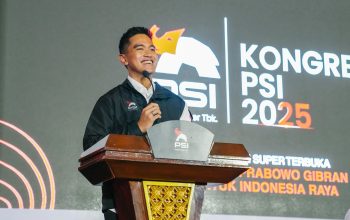 Putra Jokowi Ungkap tentang Dewan Pembina PSI Inisial "Bapak J"
