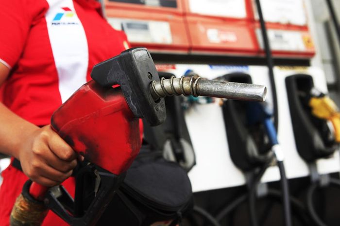 Stok BBM Diklaim Tak Langka, Kuota Impor Tambah 10 Persen
