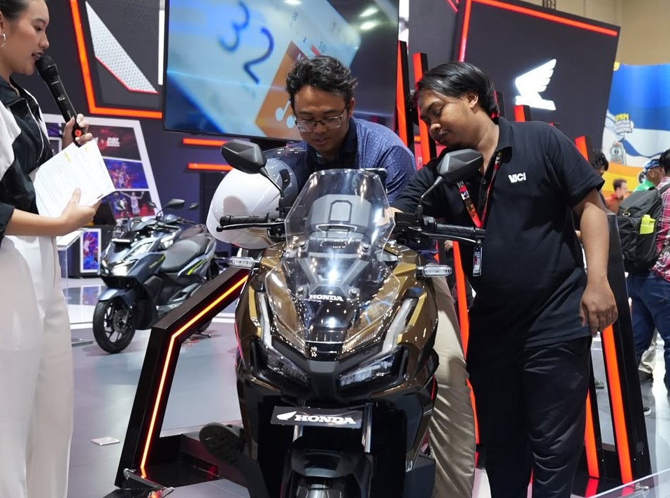 Motor Touring Miliaran Rupiah jadi Pusat Perhatian Di IMOS 2025