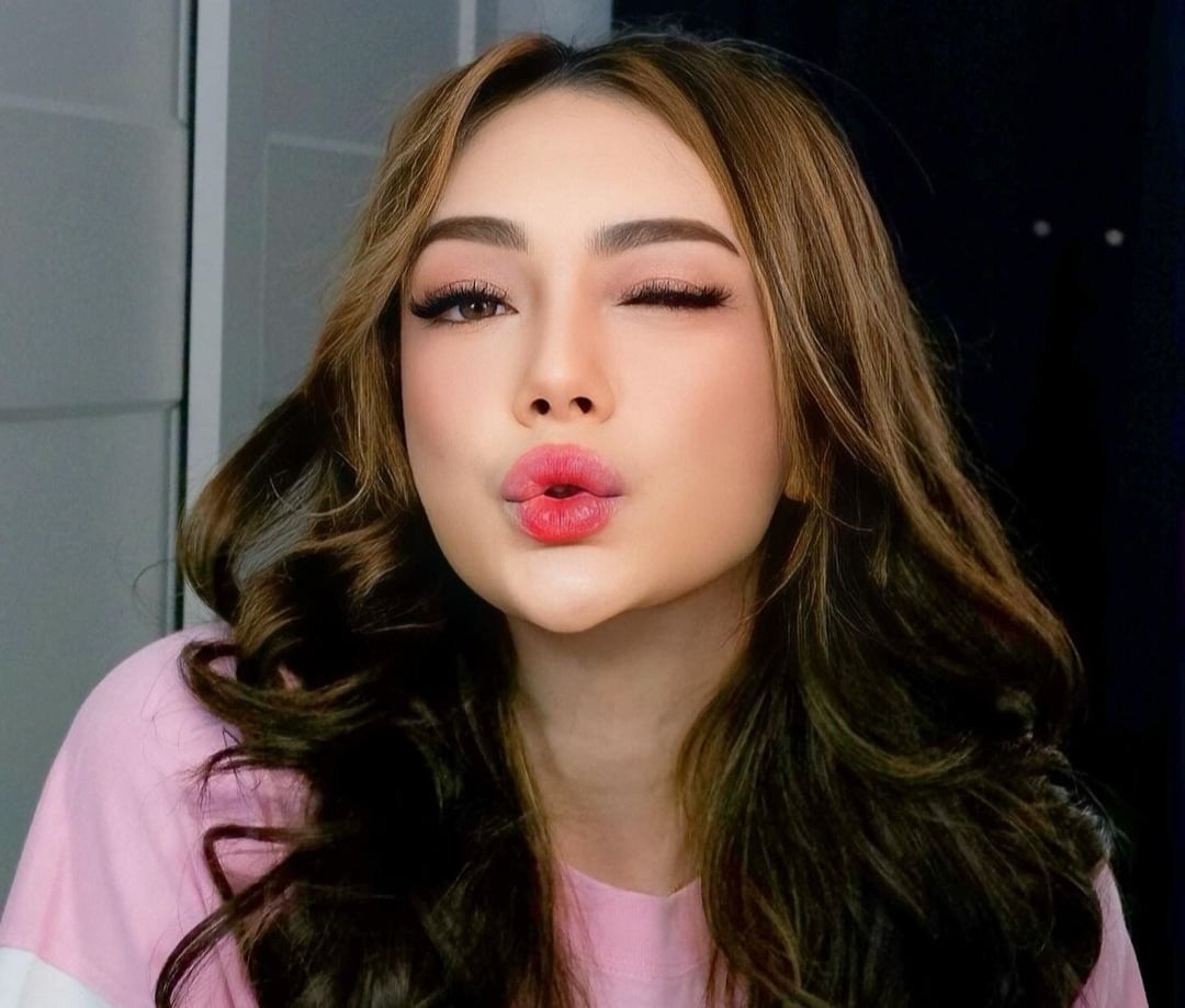 Celine Ungkap Risiko Aktris Wanita di Industri Hiburan