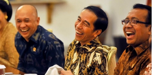 Ijazah Jokowi Terbitan Universitas Gajah Mada Disebut 99,9 Persen Palsu