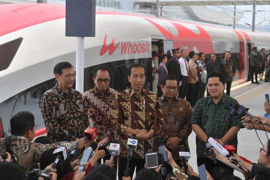 Menkeu Tanggapi Pandangan Jokowi soal Keuntungan dari Kereta Cepat China