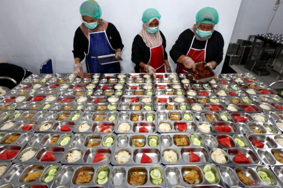 Menkeu Tanggapi Permintaan BGN Tambahan Anggaran Program MBG Rp28 Triliun