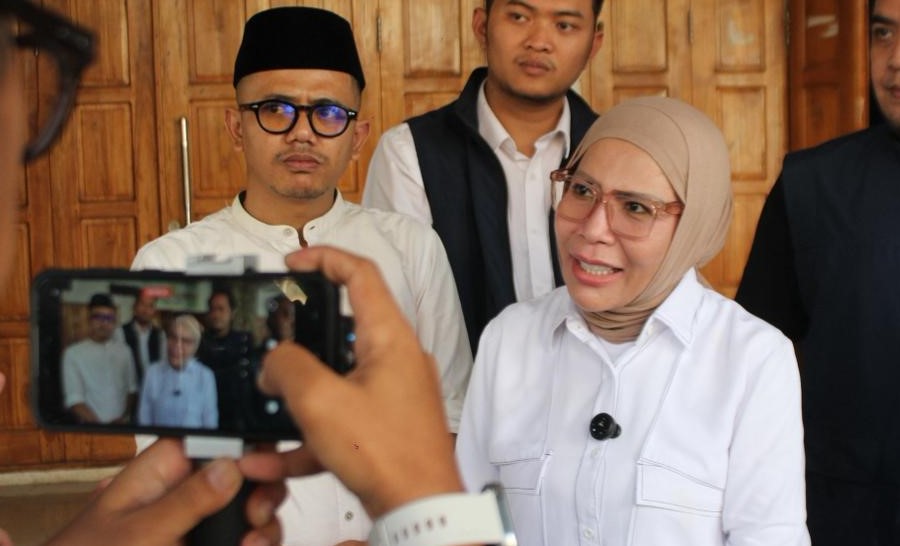 Lola Nelria Oktavia Tegaskan Pesantren Berperan Strategis Lahirkan Generasi Berakhlak