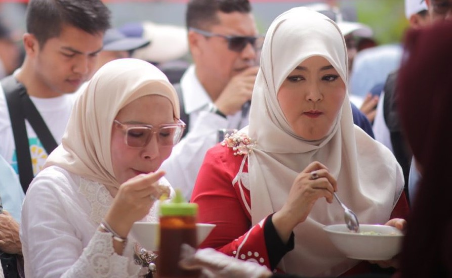 Lola Nelria Akui Kupat Tanjung Simbol Keuletan dan Kreativitas Warga Priangan Timur
