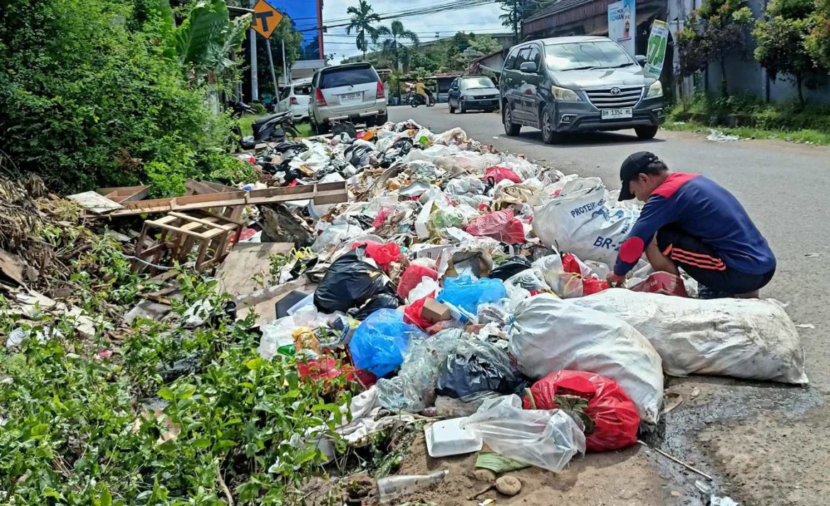 Tumpukan Sampah Diubah Jadi Sumber Energi Listrik
