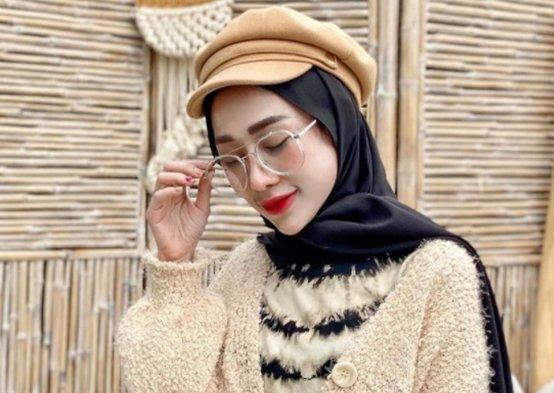 Duhh! Reza Gladys Gugat Nikita dengan Total Rp504 Miliar