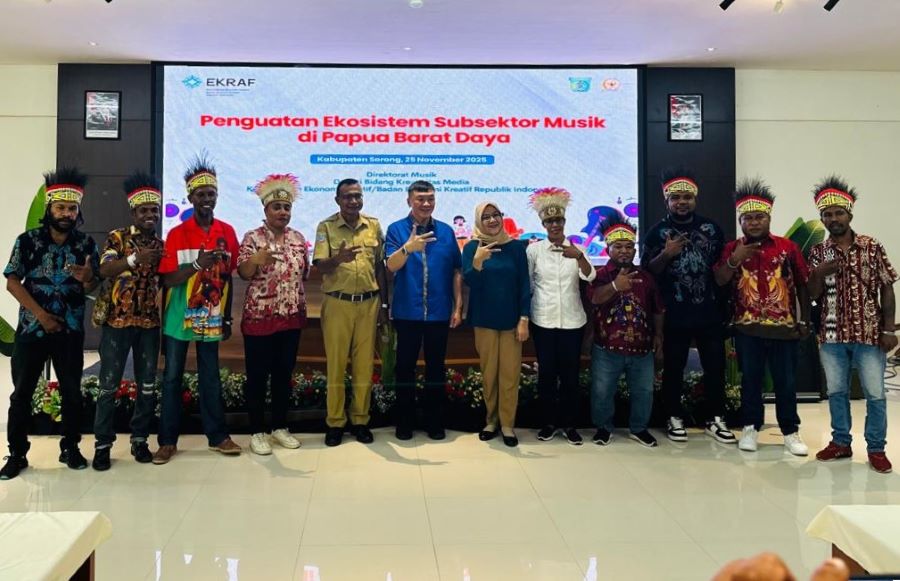 Komitmen Rico Sia Kuatkan Ekosistem Subsektor Musik Di Papua Barat Daya