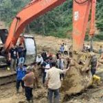 Polda Riau Kirim Peralatan Kerja Bantu Pemulihan Bencana di Dua Provinsi