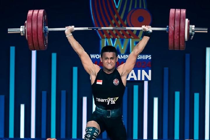 Lifter Peraih Emas di Olimpiade Paris Sumbang Emas di SEA Games dan Pecahkan Rekor Dunia