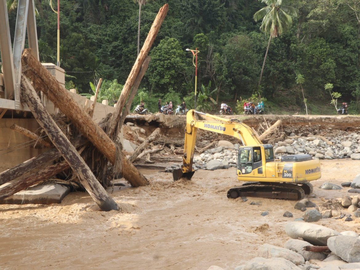 Sepakat Tolak Bantuan dari Luar dan Usulan Status Bencana Nasional yang Bersifat Mandiri