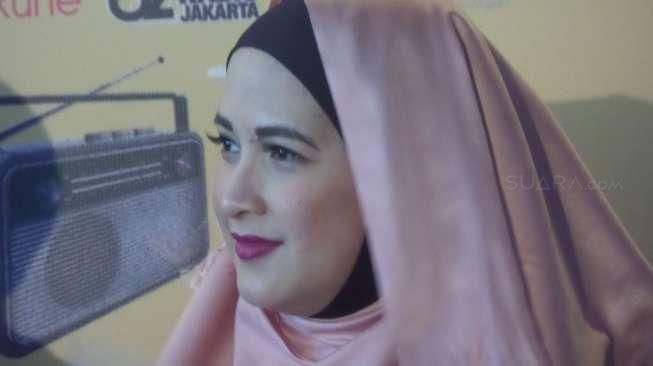 Andhara Sampaikan Pesan Menyentuh untuk Anak Usai "Lepaskan Gelar"