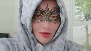 Richard Lee Didesak Kembalikan Uang Ratusan Miliar kepada Masyarakat