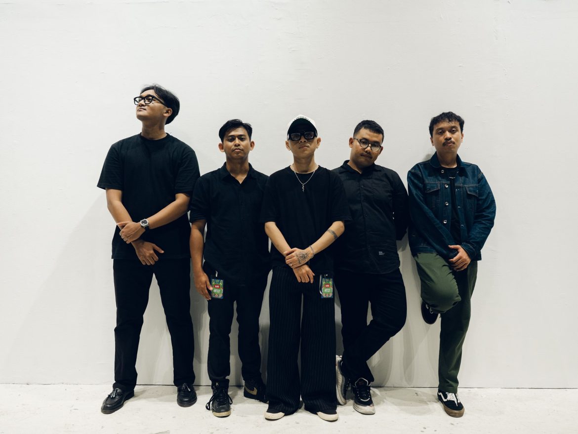 Enamore Merilis “Circle” Bersama Vokalis Baru 