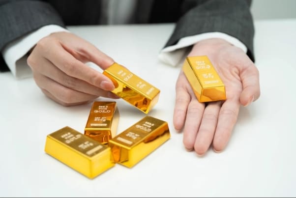 Fenomena di Balik Masyarakat Ramai Beli Emas saat Harga Meningkat