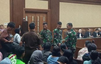 Nadiem Diingatkan untuk Tak Cari Simpati dengan Giring Opini