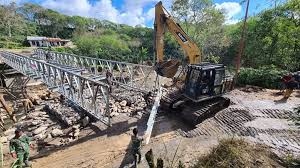 Pembangunan Tujuh Jembatan Bailey dan Armco Perlihatkan Kemajuan, Fasilitas Umum Dibersihkan