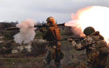 Situasi di Dunia Digambarkan dalam Bahaya, Antara Perdamaian dan Konflik