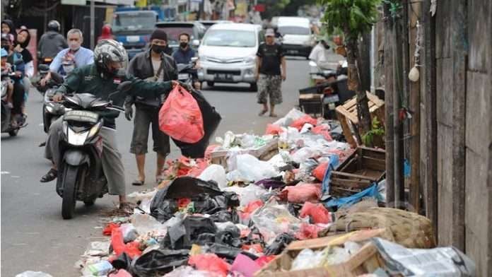 Status Darurat Sampah Ditetapkan, Pemda Didorong Perkuat Anggaran