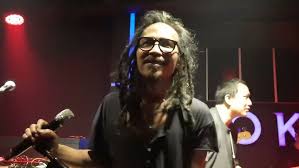 "Tumbuh" Tandai 30 Tahun Karya Ipang dalam Industri Musik