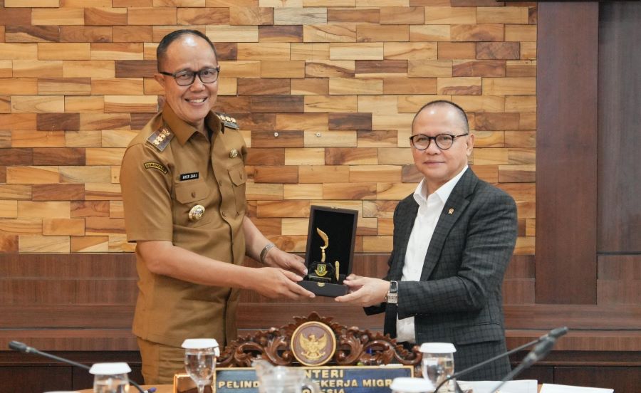 Ayep Zaki Temui Menteri P2MI Gagas Regulasi Daerah guna Lindungi Pekerja Migran