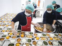 DPR Yakini Program Makan Bergizi Gratis Tak Pakai Anggaran Pendidikan