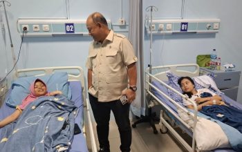 Pejabat Hingga Tokoh Masyarakat Raih Bintang Jasa Program MBG