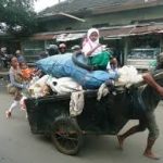 Satpol PP Gabungan Patroli Berkala Tertibkan SOTR Hingga "Manusia Gerobak"