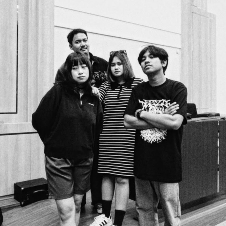 WUSS Bercerita di “Born in February”, Bertahan Tanpa Tepuk Tangan