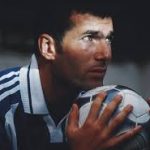 Zidane Lanjutkan Peran Deschamps di Les Bleus 